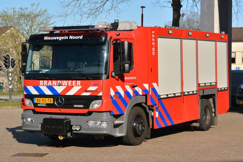 Kenteken: BX-RS-78 Roepnummer: 47-888 > 09-2771 Type voertuig: HV-2 Merk &amp; Type: Mercedes Benz 1528F36[Atego] Opbouw: Kenbri Bouwjaar: 2010 In dienst: 2010 Uit dienst: Standplaats: Nieuwegein - Noord