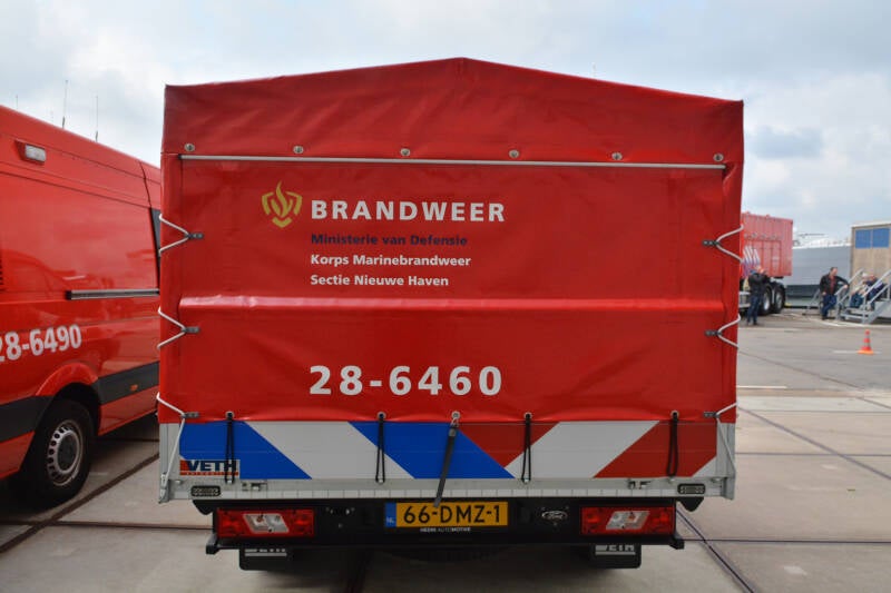 Kenteken: 66-DMZ-1 Roepnummer: 28-6460 Type voertuig: CB Merk &amp; Type: Ford Transit 350-2,0TDCi Opbouw: CobraCutter Bouwjaar: 2023 In dienst: 2023 Uit dienst: