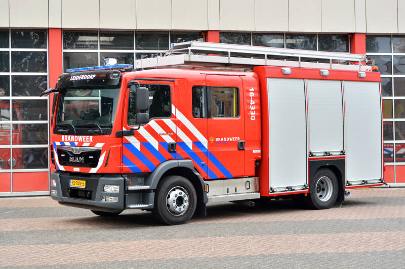 Kenteken: 75-BJN-5 Roepnummer: 16-4330 Type voertuig: TS7 LD3000 HD250 T2000 Merk &amp; Type: MAN 15.250BLF[TGM] Opbouw: DRV-Jöhstadt Bouwjaar: 2017 In dienst: 20170