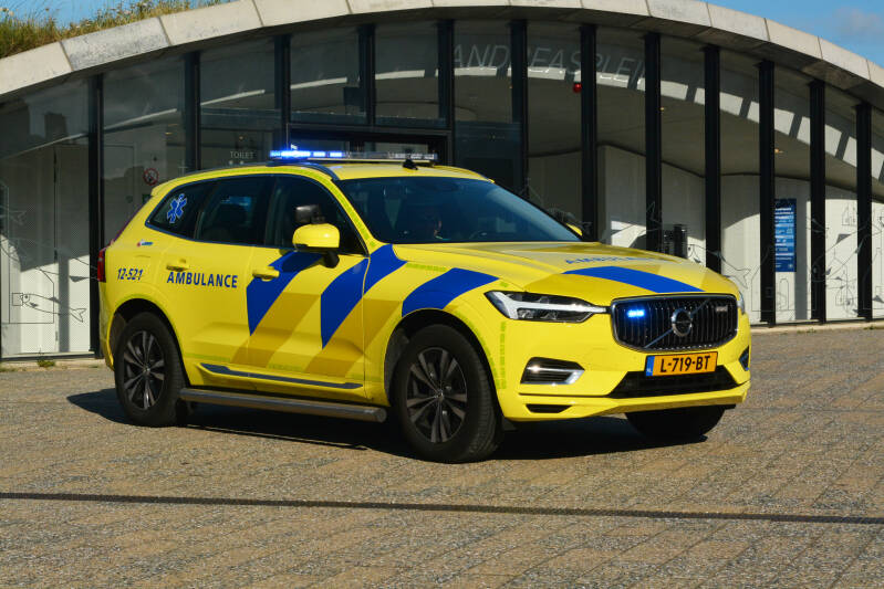 Kenteken L-719-BT Roepnummer 12-521