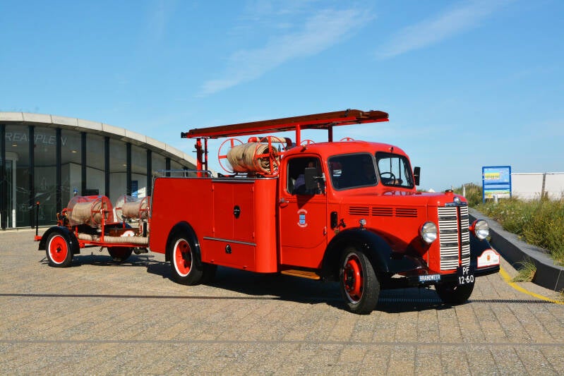 Kenteken: PF-12-60 Roepnummer: Type voertuig: PM9 Merk &amp; Type: Bedford MLC Opbouw: Bikkers Bouwjaar: 1951 In dienst: 1955 Uit dienst: 1974