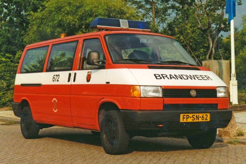 Kenteken: FP-SN-62 Roepnummer: 672 Type voertuig: PM9 Merk &amp; Type: Volkswagen Transporter T4 Opbouw: Bouwjaar: 1992 In dienst: 1999 Uit dienst: 2005