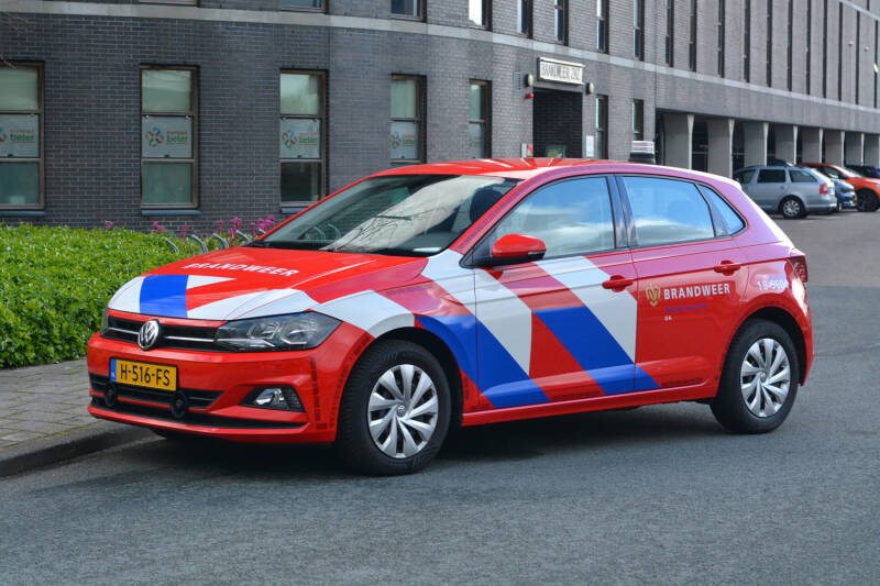 Kenteken: H-516-FS Roepnummer: 18-8102 Type voertuig: DA Merk &amp; Type: Volkswagen Polo 1.6TDi Opbouw: Bouwjaar: 2020 In dienst: 2020 Uit dienst:
