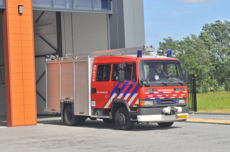 Kenteken: BD-FP-36 Roepnummer: 19-772 > 02-6772 Type voertuig: HV-2 / PM6 Merk &amp; Type: DAF FF45.150-09CT325 Opbouw: Mucar Bouwjaar: 1994 In dienst: 1994 Uit dienst: 2013