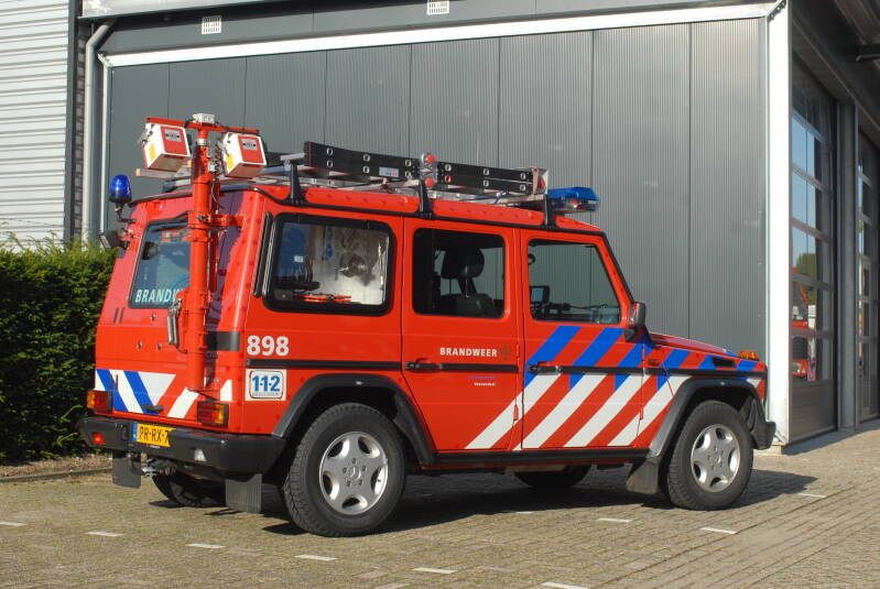 Kenteken: PR-RX-73 Roepnummer: 898 Type voertuig: HV-3 Merk &amp; Type: Mercedes Benz 350GFD28 Opbouw: Ziegler Brandweertechniek Bouwjaar: 1996 In dienst: 1996 Uit dienst: 2015