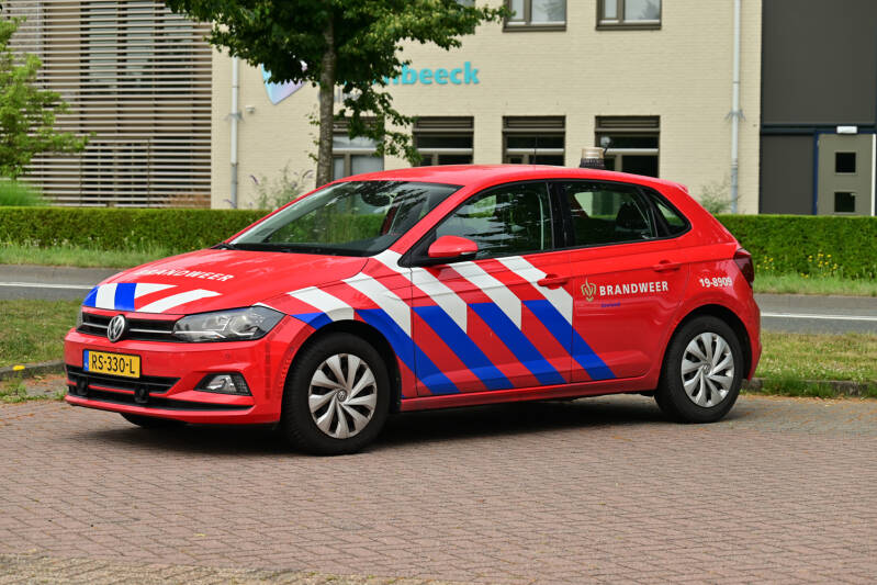 Kenteken: RS-330-L Roepnummer: 19-8909 Type voertuig: DA-VD Merk &amp; Type: Volkswagen Polo 1,6TDi Opbouw: Bouwjaar: 2018 In dienst: 2018 Uit dienst: Standplaats: Goes - Oranjeweg