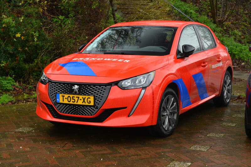 Kenteken: T-057-XG Roepnummer: Type voertuig: DA Merk &amp; Type: Peugeot 208 e-Style Opbouw: Bouwjaar: 2023 In dienst: 2023 Uit dienst: