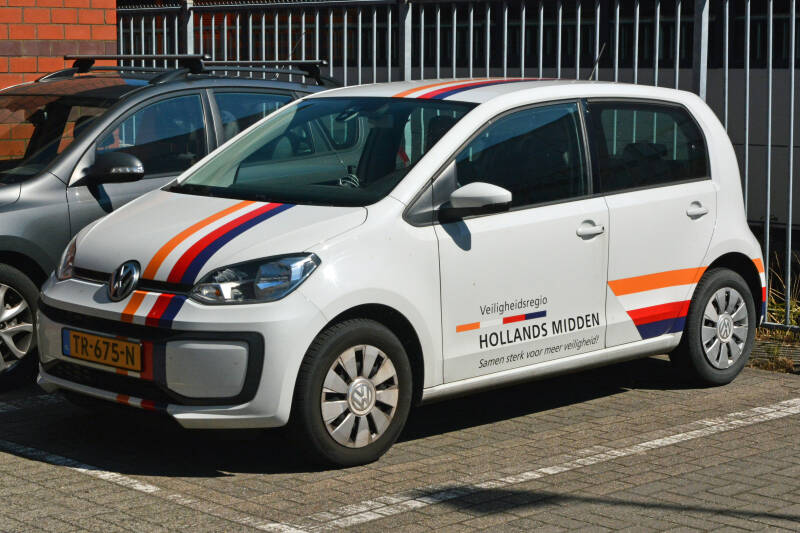 Kenteken: TR-675-N Roepnummer: Type voertuig: DA Merk &amp; Type: Volkswagen Up 1,0 Opbouw: Bouwjaar: 2018 In dienst: 2018 Uit dienst:. Regionaal voertuig.