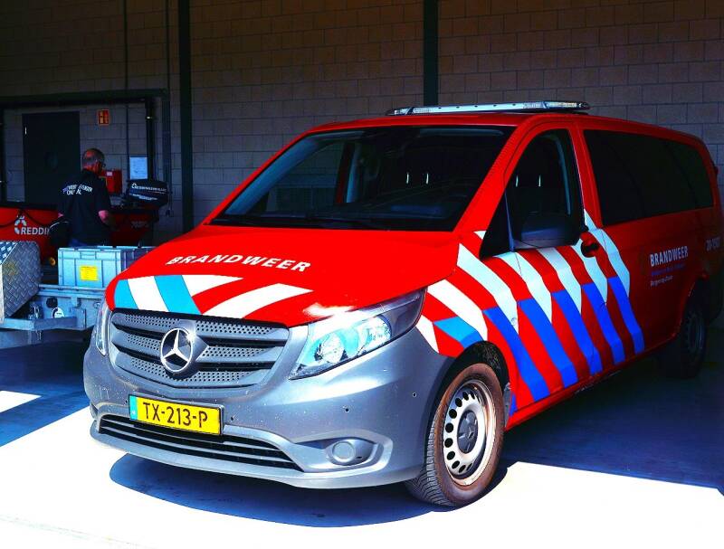 Kenteken: TX-213-P Roepnummer: 20-1507 Type voertuig: DB Merk &amp; Type: Mercedes Benz 114CDi34[Vito-Tourer] Opbouw: Visser Bouwjaar: 2018 In dienst: 2018 Uit dienst: 2023