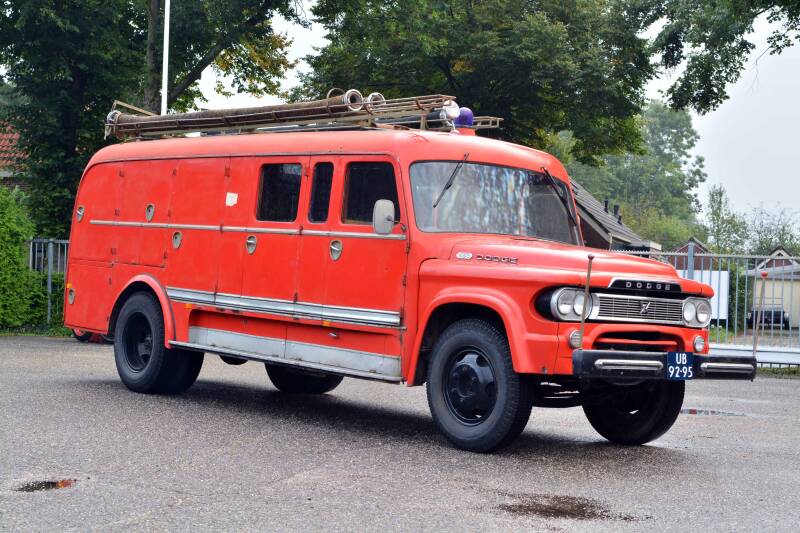 Kenteken: UB-92-95 Roepnummer: Type voertuig: TS9 LD2000 HD300 T1500 Merk &amp; Type: Dodge 500 Opbouw: van Bergen Bouwjaar: 1960 In dienst: 1960 Uit dienst:. HBVV Hoogezand-Sappemeer 