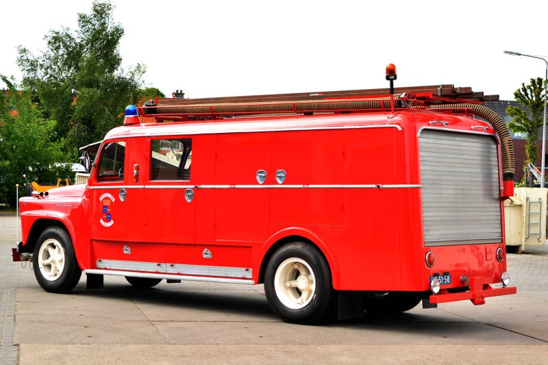 Kenteken: UF-51-58 Roepnummer: Type voertuig: GM10-AS LD2800 (P3x100) Merk &amp; Type: International B162 Opbouw: Koppen-Motorkracht-Magirus Bouwjaar: 1964 In dienst: 1964 Uit dienst: 1979