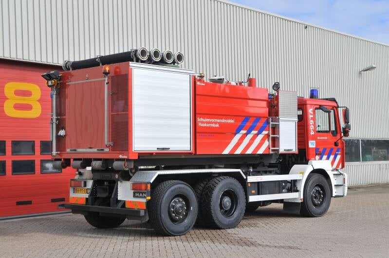 Kenteken: BH-PT-93 Roepnummer: 664 > 23-3282 Type voertuig: HA Merk &amp; Type: MAN 28.364FNL Opbouw: NCH-Terberg Bouwjaar: 2000 In dienst: 2000 Uit dienst: 2017. Naar bedrijfsbrandweer Chemelot-Geleen