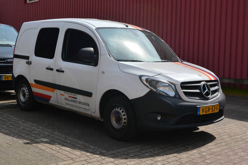 Kenteken: VGR-53-F Roepnummer: Type voertuig: DV Merk &amp; Type: Mercedes Benz 111CDi27[Citan] Opbouw: Visser Bouwjaar: 2020 In dienst: 2020 Uit dienst:
