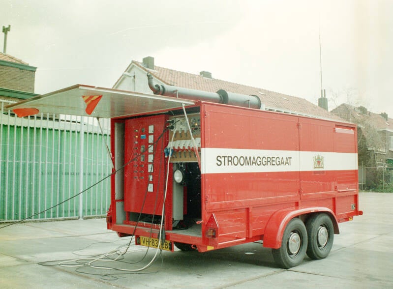 Kenteken: VH-83-KB Roepnummer: 18-892 Type voertuig: VC-2 Merk &amp; Type: DAF VA435EN320 Opbouw: Elcar Bouwjaar: 1990 In dienst: 1990 Uit dienst: 2010