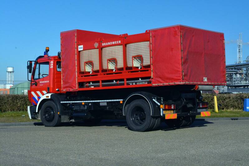 Kenteken: VP-71-BJ Roepnummer: 18-655 Type voertuig: HA Merk &amp; Type: Mercedes Benz 1722F42 Opbouw: Leebur Bouwjaar: 1991 In dienst: 2013 Uit dienst: . Overgenomen van Oud-Beijerland