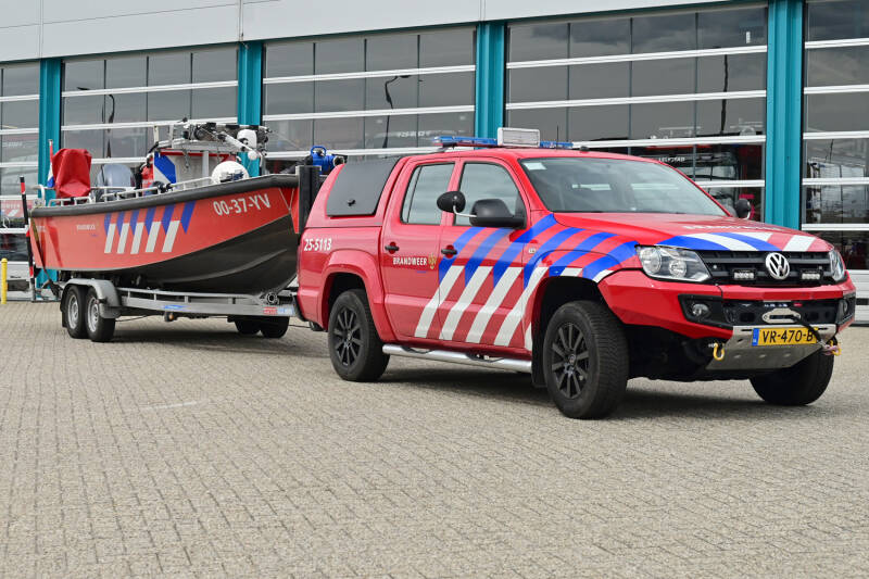 Kenteken: VR-470-B Roepnummer: 25-5112 Type voertuig: PM5 Merk &amp; Type: Volkswagen Amarok 2,0TDi Opbouw: Bouwjaar: 2015 In dienst: 2015 Uit dienst: