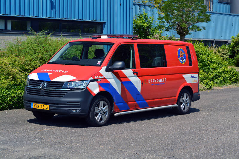 Kenteken: VRF-25-G Roepnummer: Type voertuig: DA-OVD Merk &amp; Type: Volkswagen Transporter T6.1-Kombi 2,0TDi Opbouw: Bouwjaar: 2022 In dienst: 2022 Uit dienst: Standplaats: Bergen op Zoom Cluster / District: