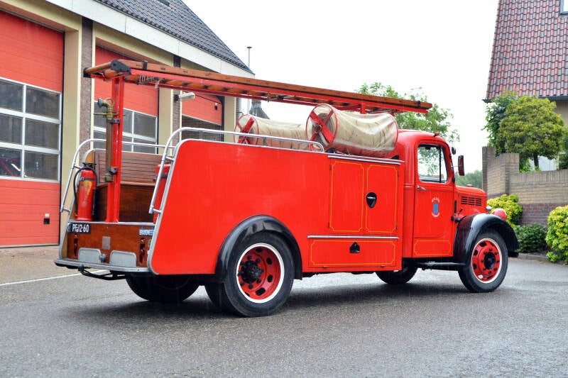 Kenteken: PF-12-60 Roepnummer: Type voertuig: PM9 Merk &amp; Type: Bedford MLC Opbouw: Bikkers Bouwjaar: 1951 In dienst: 1955 Uit dienst: 1974