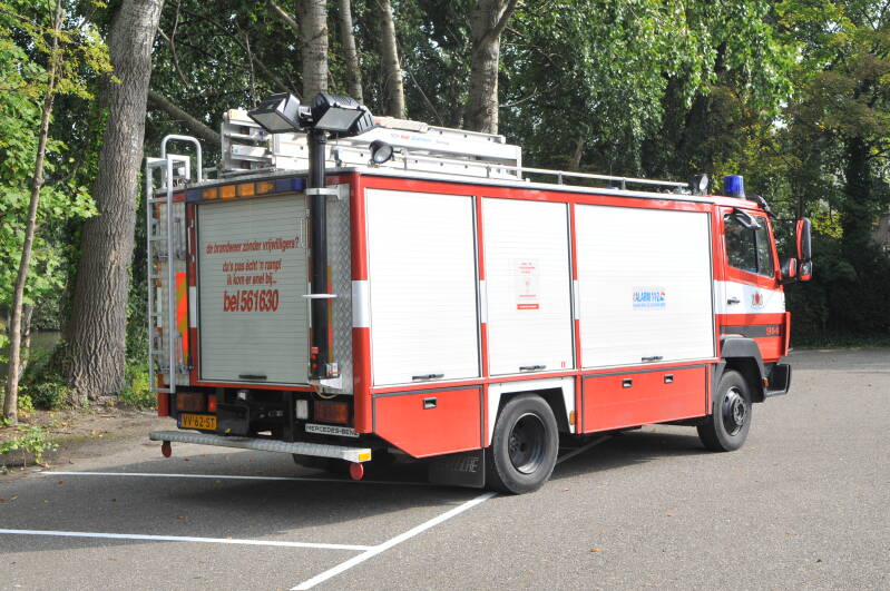 Kenteken: VV-62-ST Roepnummer: 47-518 Type voertuig: HV-2 Merk &amp; Type: Mercedes Benz 914F31[Ecol] Opbouw: Vanassche Bouwjaar: 1993 In dienst: 1993 Uit dienst: 2015