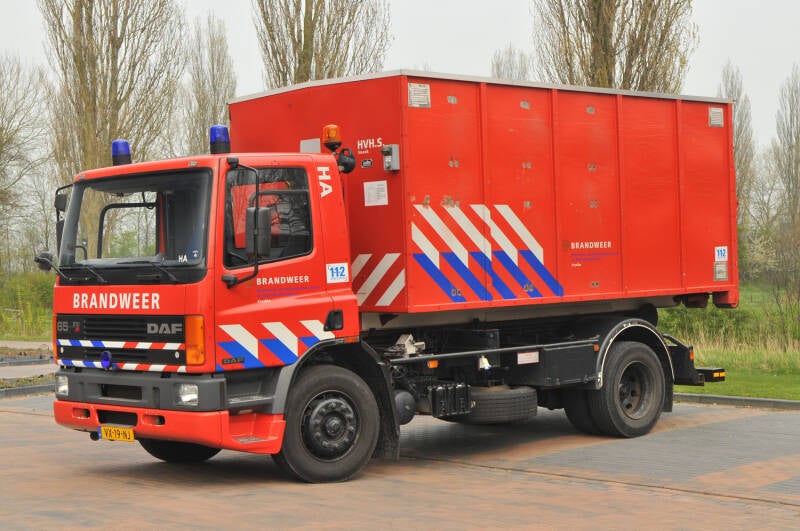 Kenteken: VX-19-NJ Roepnummer: 02-5681 > 02-5682 Type voertuig: HA Merk &amp; Type: DAF FA65.210NC400 Opbouw: Leebur Bouwjaar: 1993 In dienst: 2011 Uit dienst: 2019.  Regionaal BiZa voertuig. 
