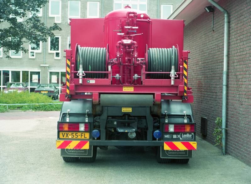 Kenteken: VX-55-FL Roepnummer: 47-516 Type voertuig: HA Merk &amp; Type: Mercedes Benz 1920F42 Opbouw: Leebur Bouwjaar: 1993 In dienst: 1993 Uit dienst: 2011