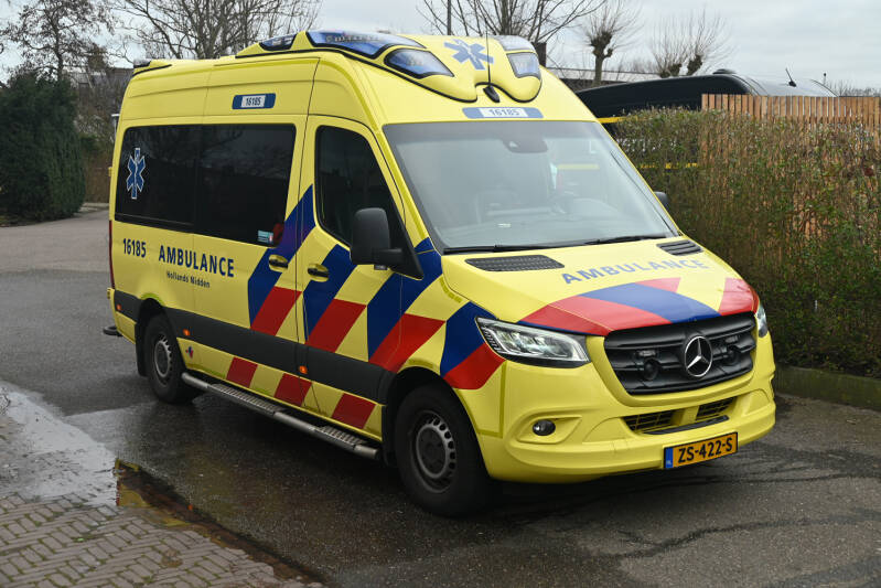 Kenteken ZS-422-S Roepnummer: 16-185