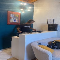 0e0bb400-6ebd-429f-aa45-3513345eabec-2-standard-qifv9v.jpg