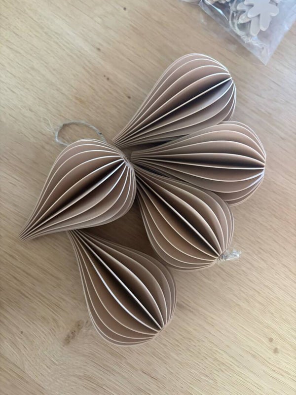 Drop kerstbal Latte