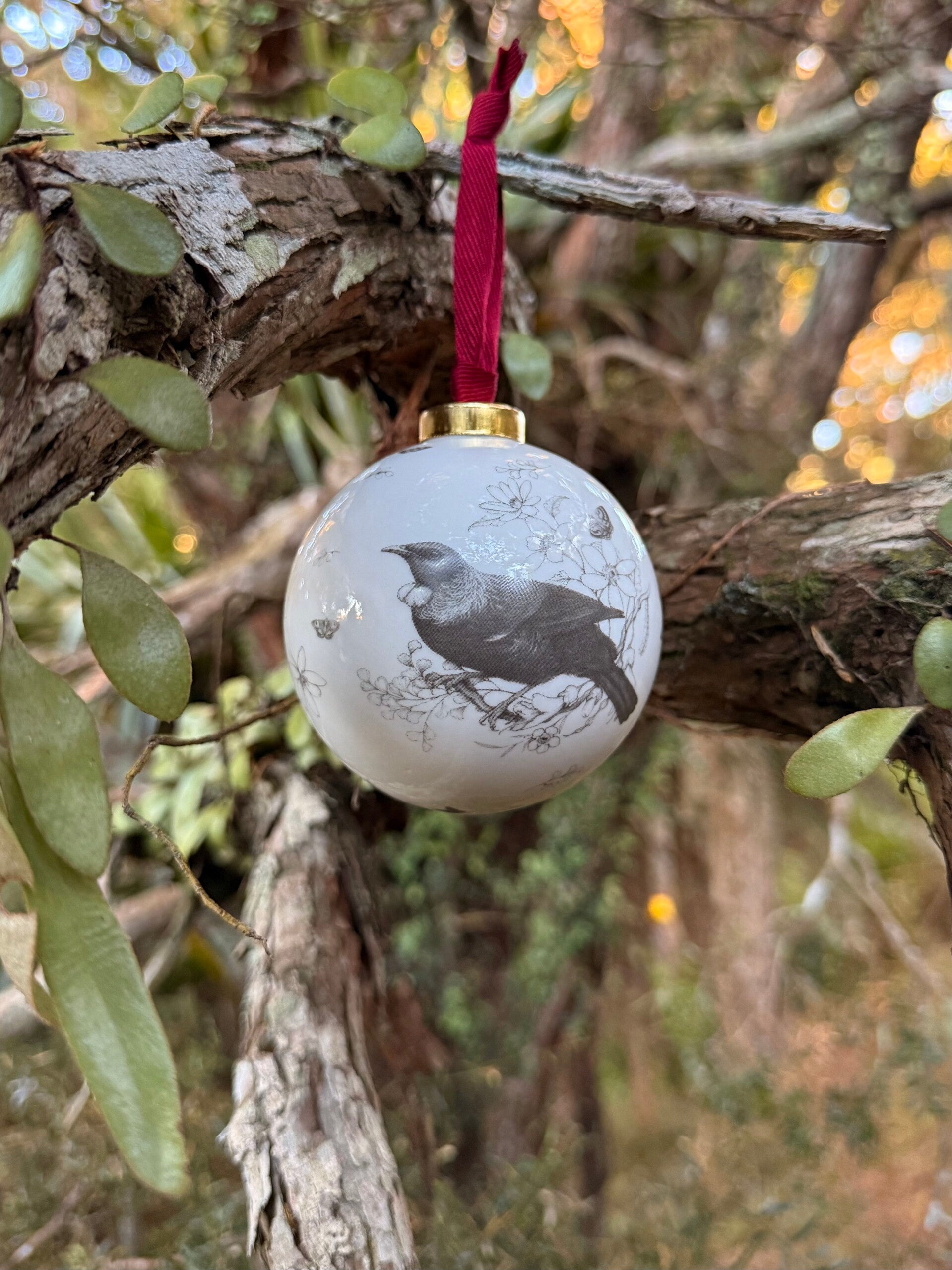 Tūī Christmas Bauble