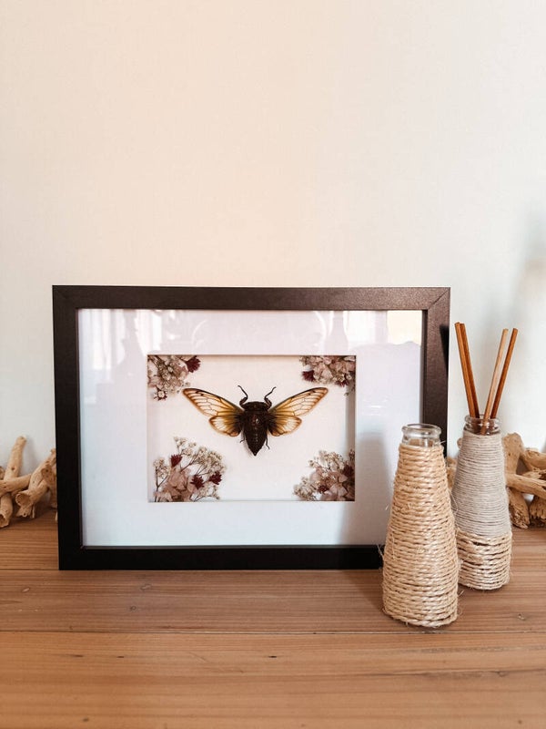 Blushing Meadow - Large Frame