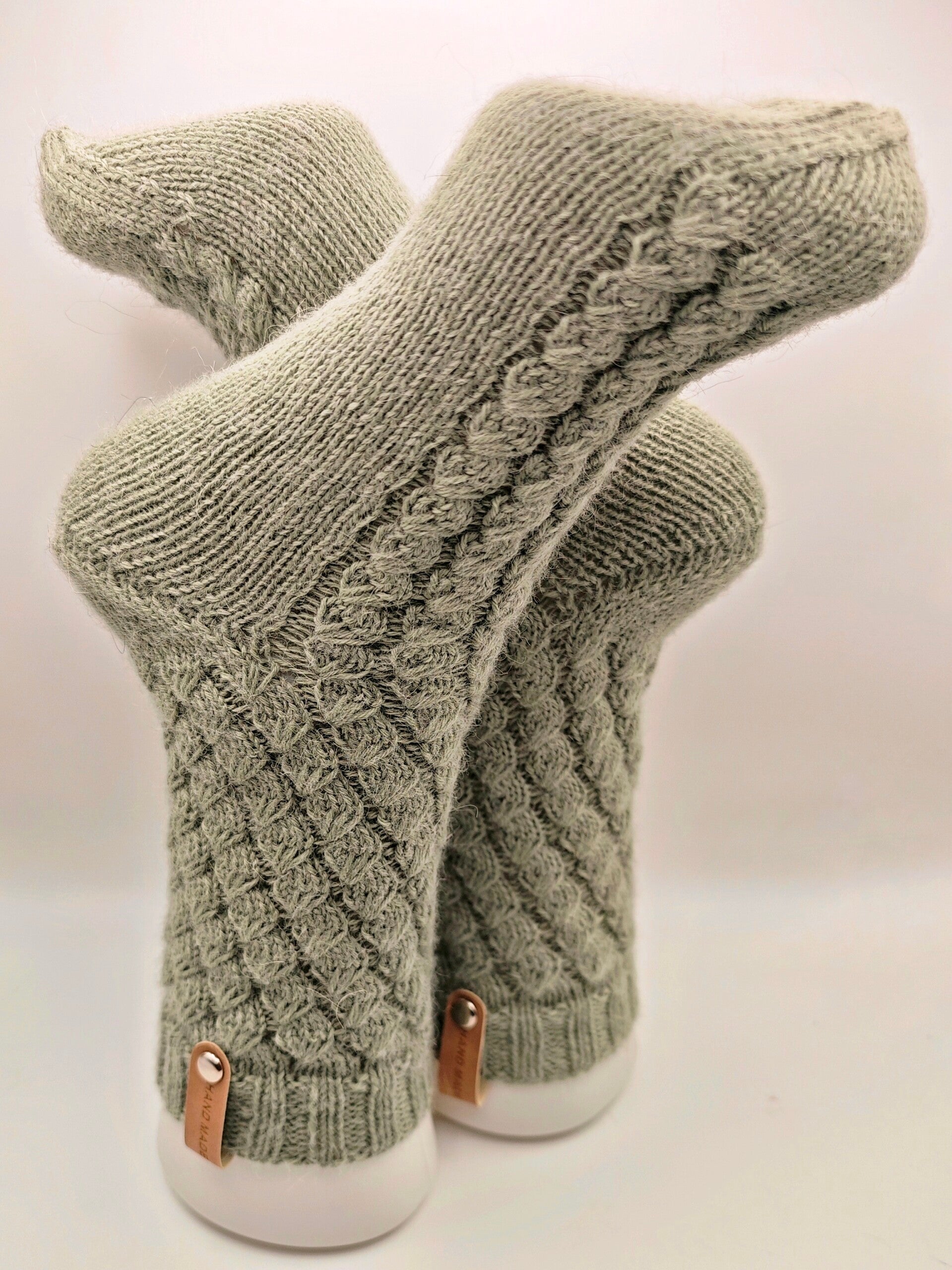 Handgestrickte Wollsocken Blattwerk – Größe 38/39