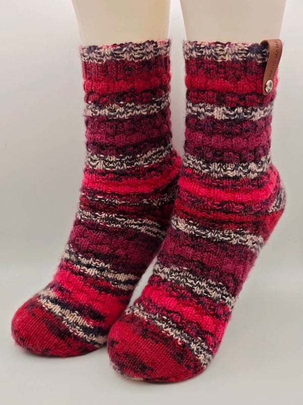 Handgestrickte Wollsocken Herbstglut – Größe 39/39