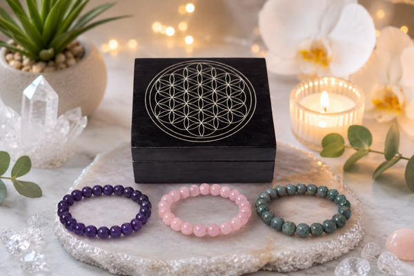 Boîte à bijoux de purification et rechargement en saponite fleur de vie carré