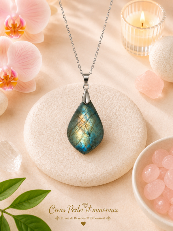 Pendentif en labradorite sur chaîne en acier inoxydable N°4