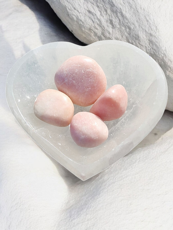 Pierre roulée opale rose Pérou A