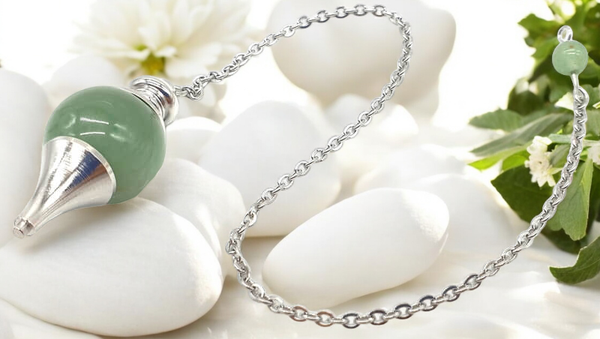Pendule boule en aventurine verte