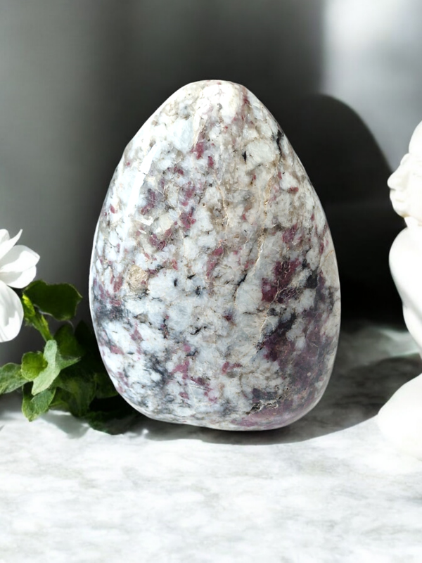 Tourmaline sur quartz A forme libre n°1