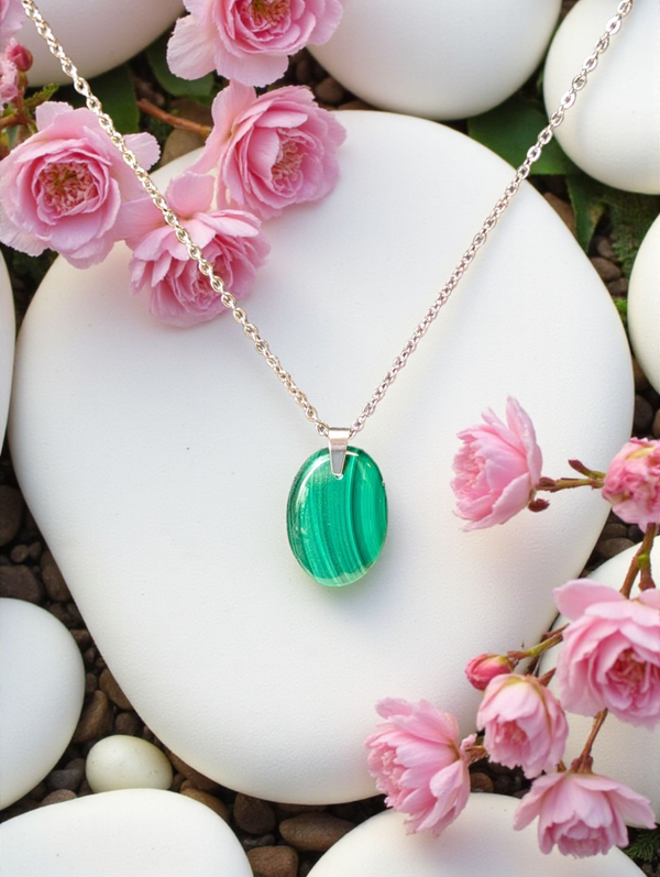 Pendentif Malachite AA sur chaîne en acier inoxydable N°1