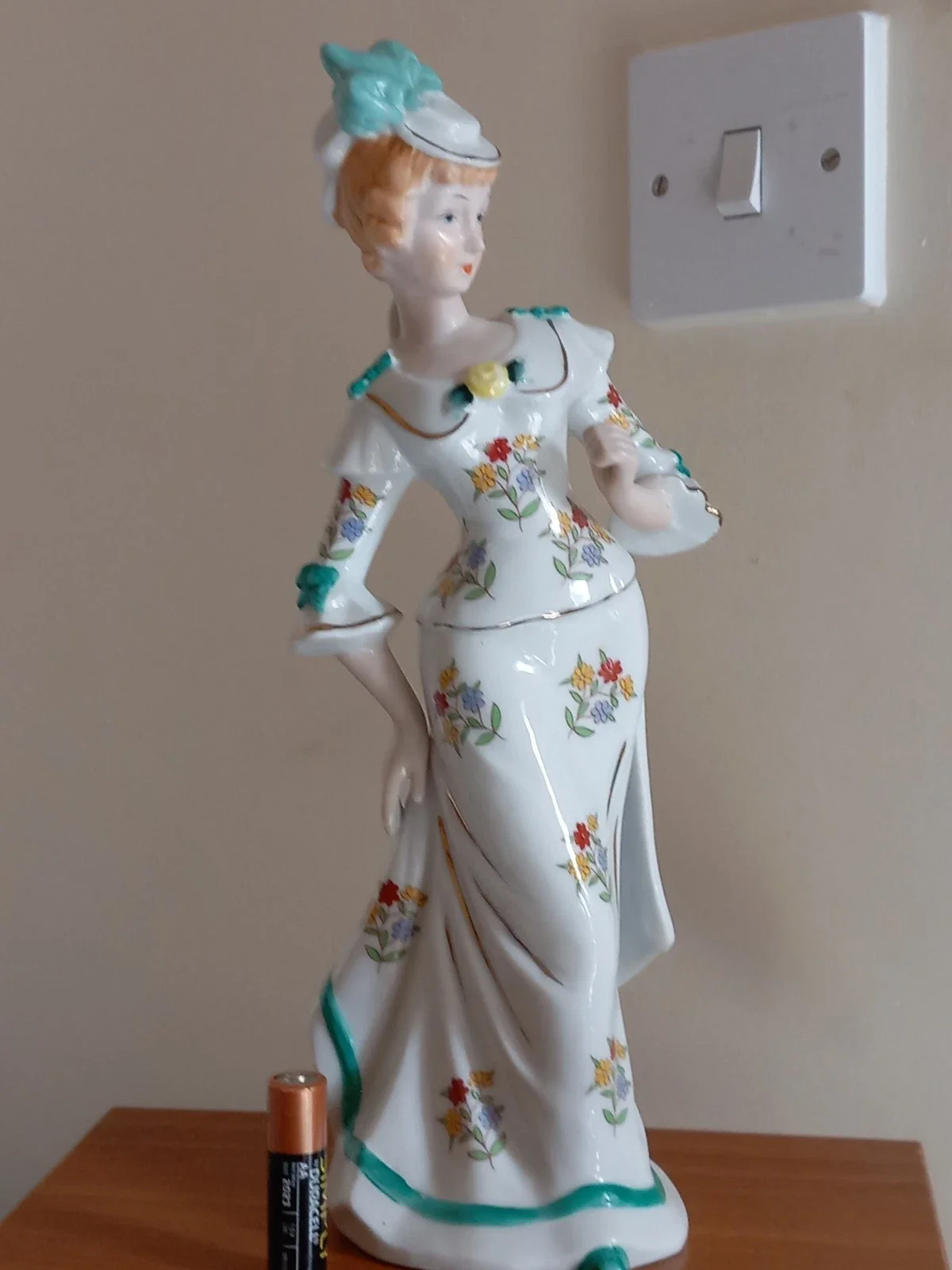Large -ARDALT LENWILE STYLE VICTORIAN LADY FIGURINE MADE IN JAPAN. 11.5 "