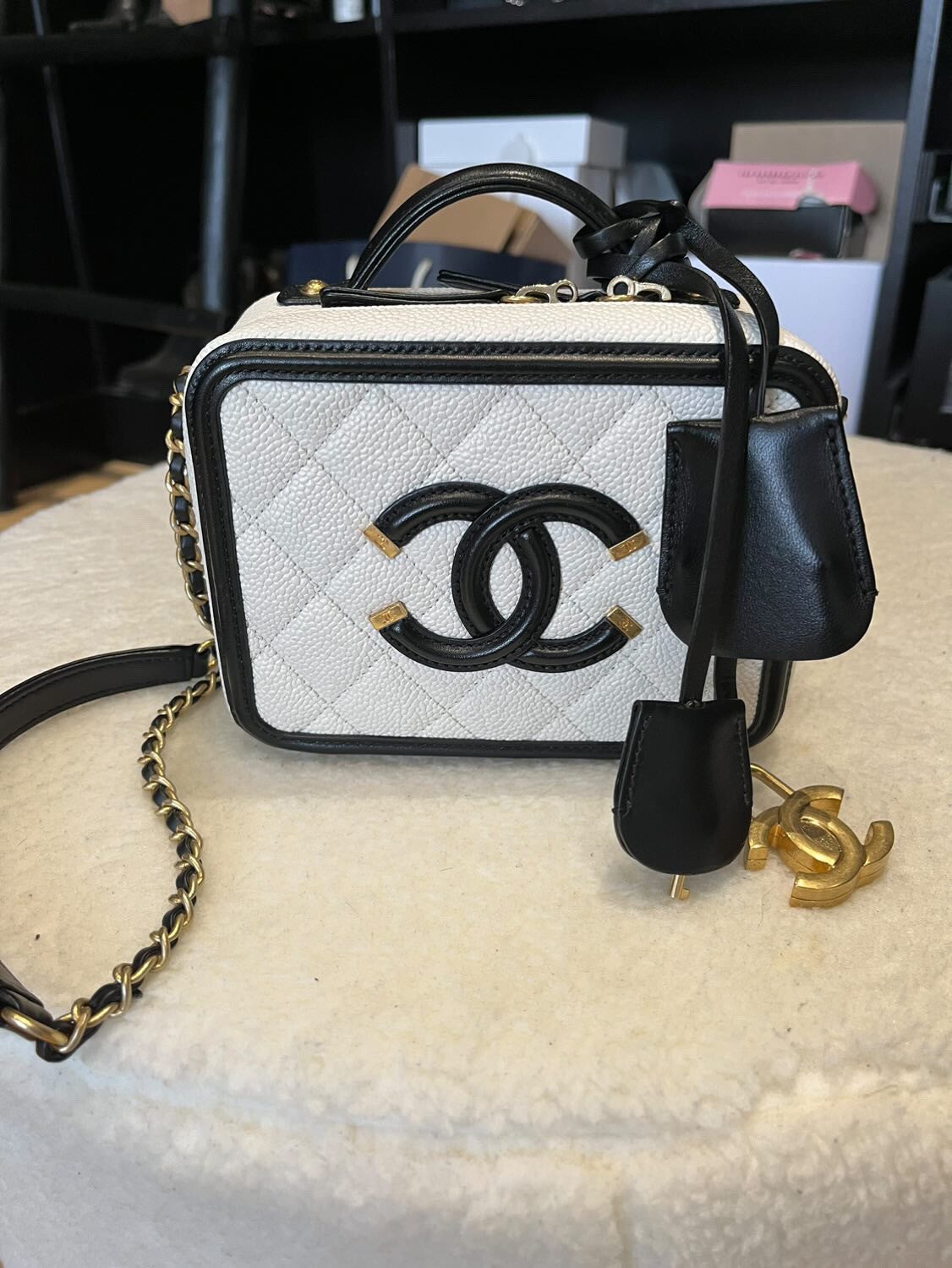 Chanel CC Filigree tas