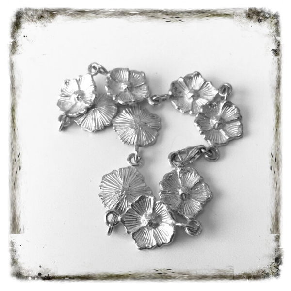 Bloemen armband