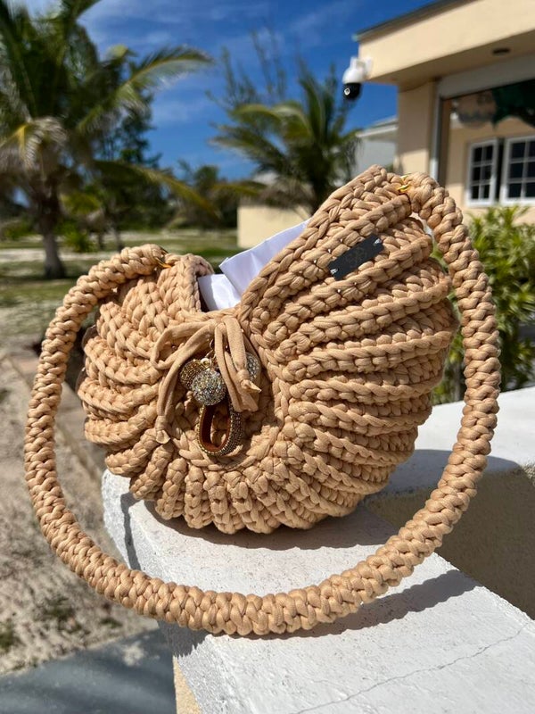 Schelp tas, kleur Koffie Creamer