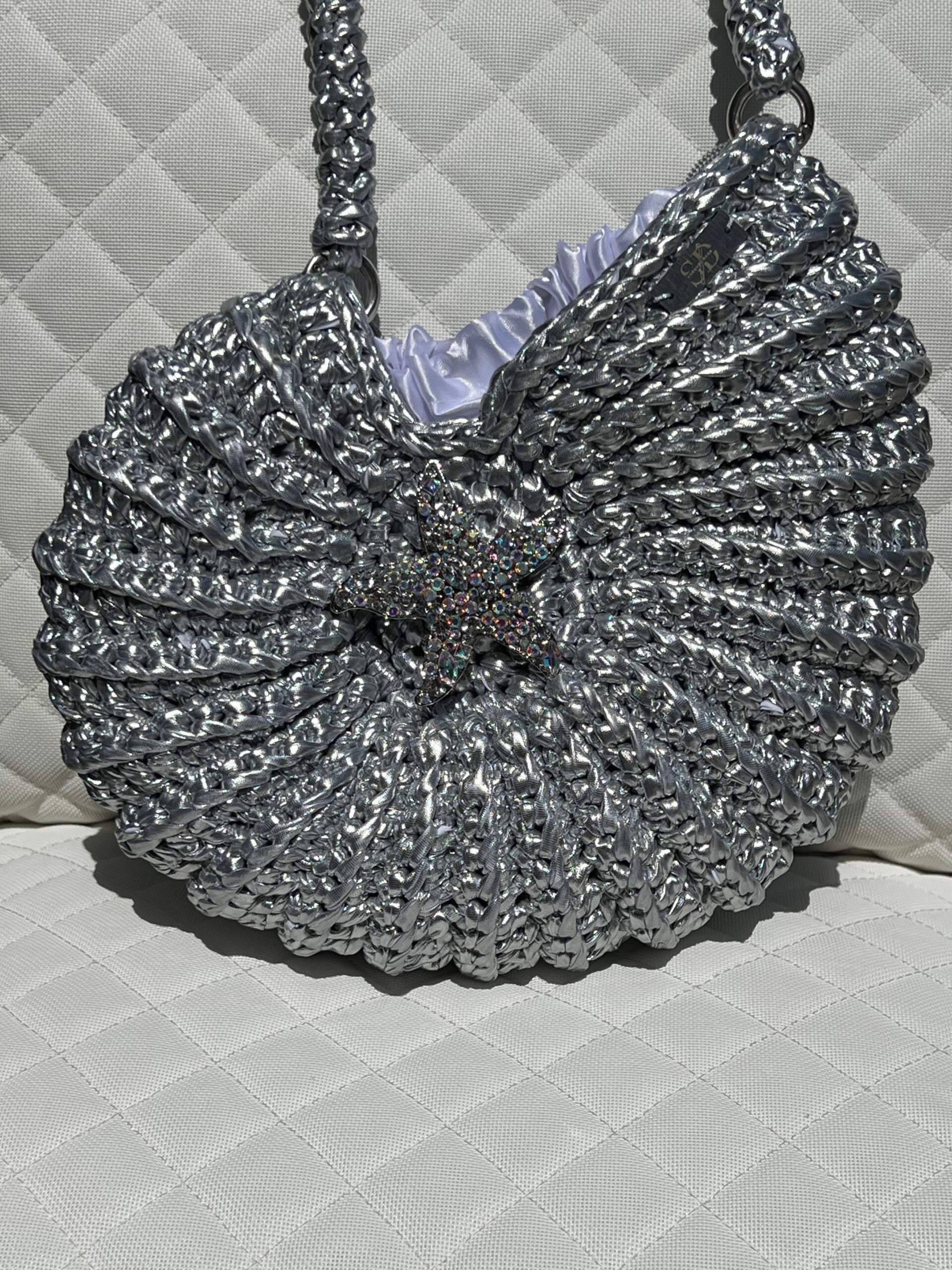 Gehaakte Schelp tas - Zilver leather look (Premium garen)