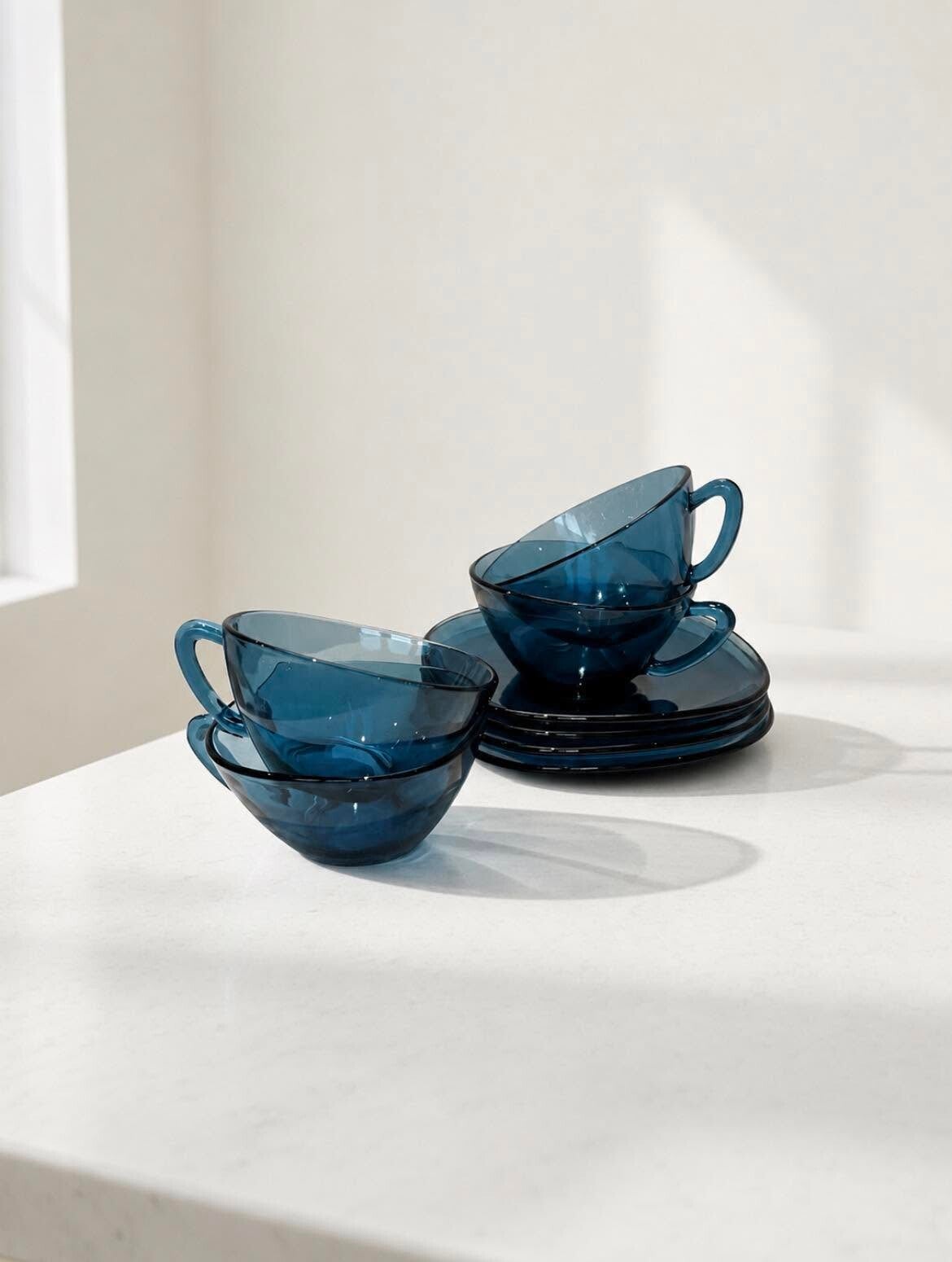 Set - 2 kopjes met schoteltje glas blauw - Vereco 1968