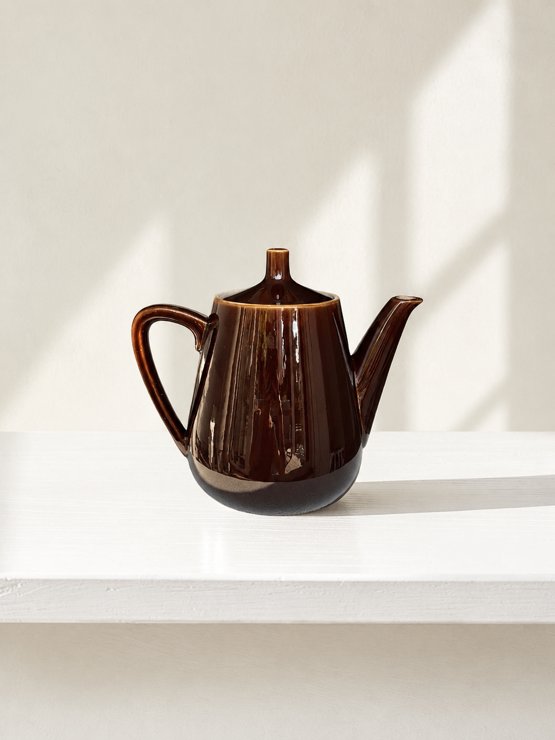 Theepot donkerbruin keramiek - Villeroy & Boch 1960's