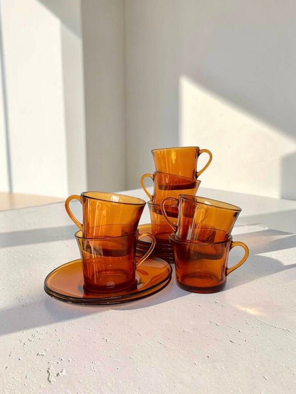 Set - 7 tassen en bordjes amberglas - Duralex 1961