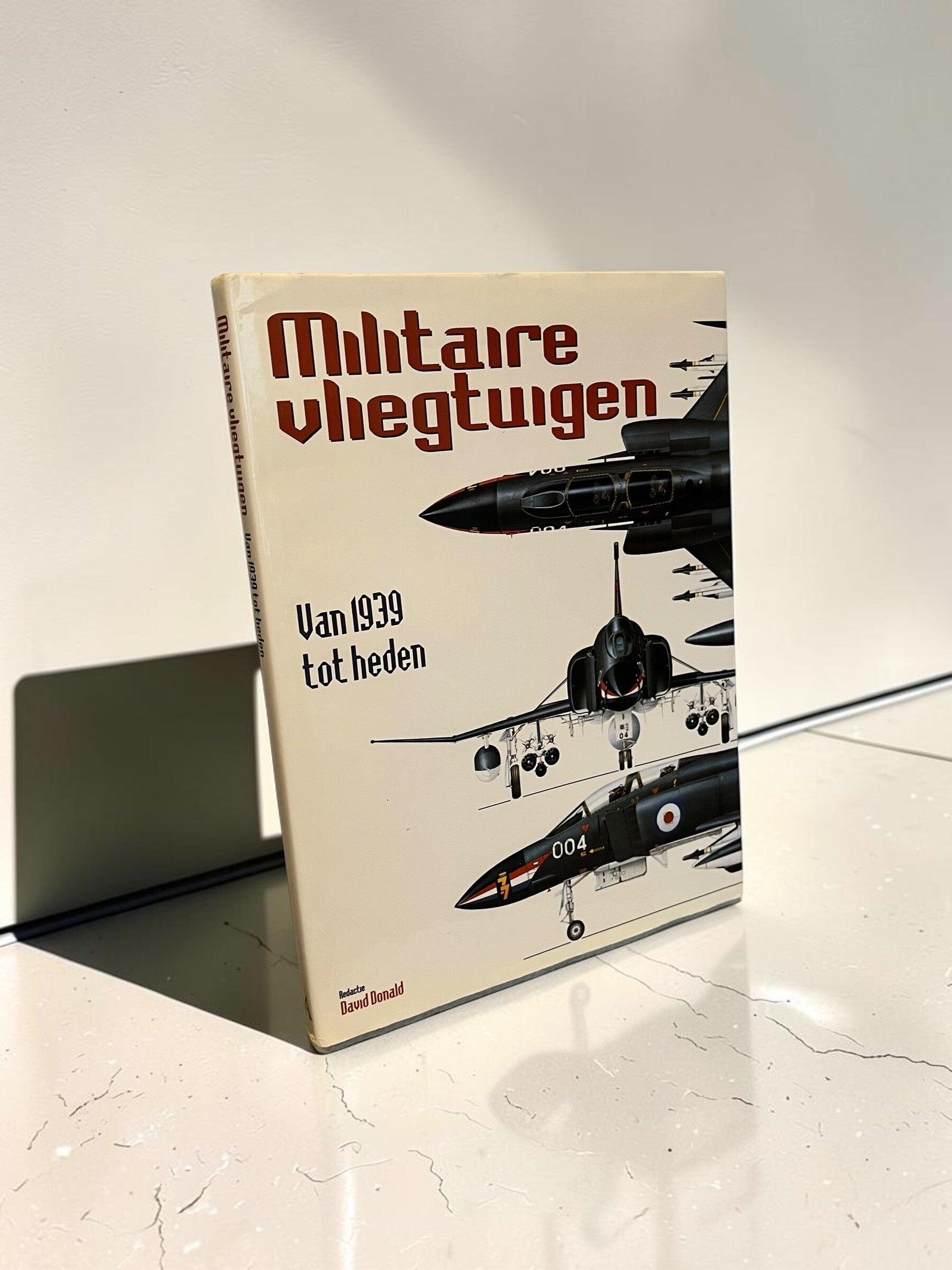 Militaire Vliegtuigen; van 1939 tot heden - David Donald 1998