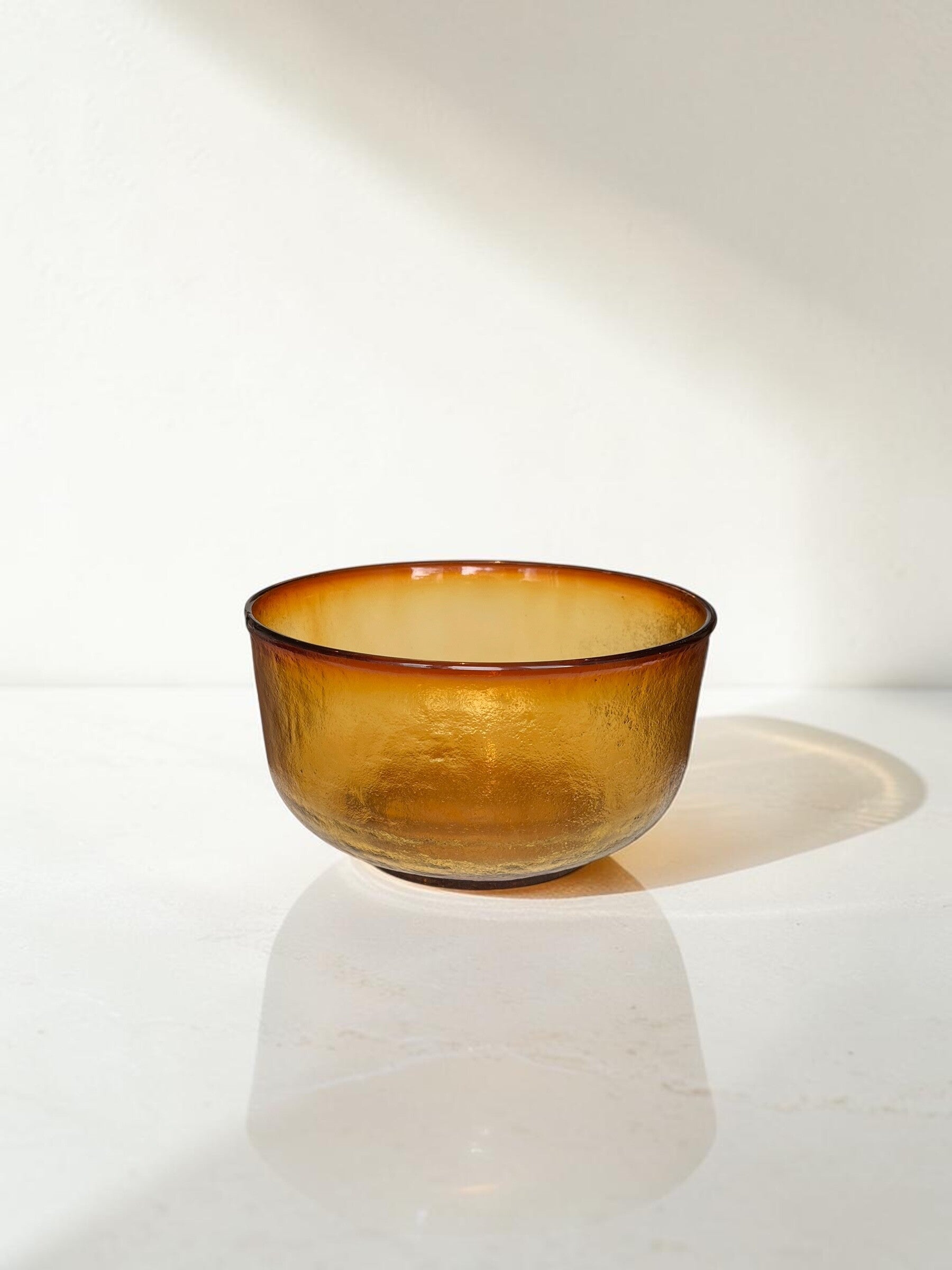 Schaal 'Sierra collection' amberglas - Arcoroc 1970's