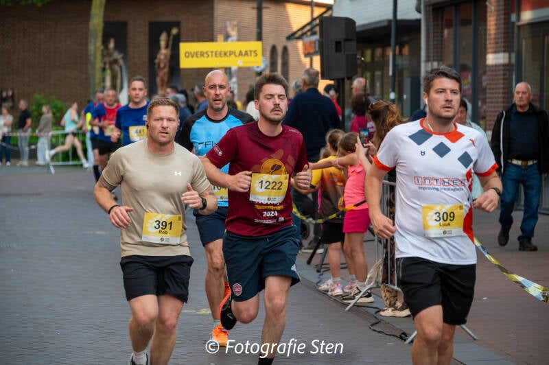 s23_4785-standard.jpg
