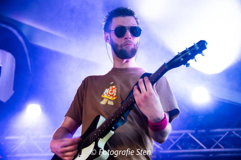 s23_5418-standard.jpg